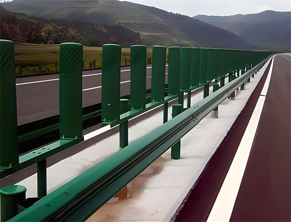 南阳三波护栏板在高速公路的应用